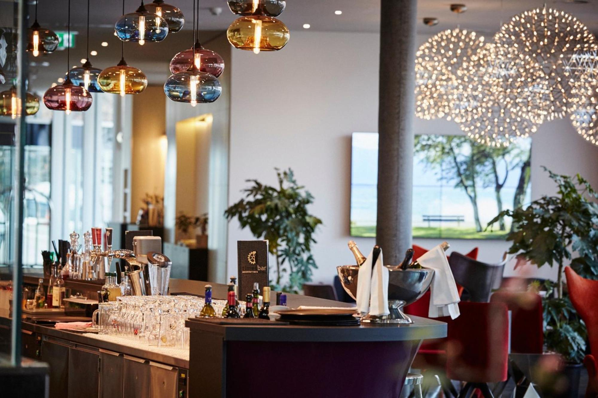 Modern Times Hotel, Vevey, A Tribute Portfolio Hotel Ngoại thất bức ảnh